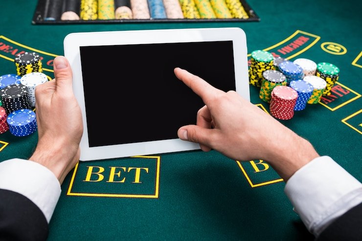 layar138 login mobile app interface showing live blackjack table and sportsbook menu
